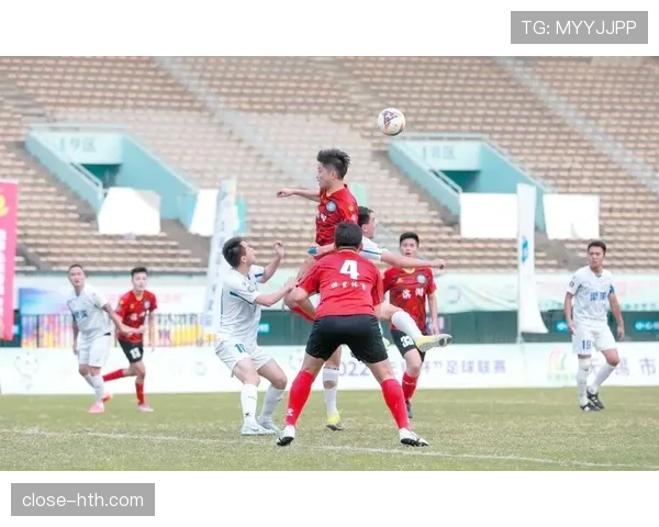 新赛季足球联赛增设季后赛，激烈角逐引关注