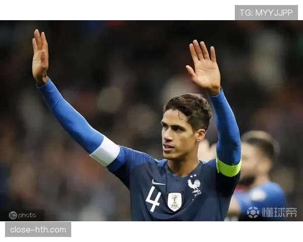 瓦拉内战术适配性分析:近期表现稳健,防守协同性持续提升