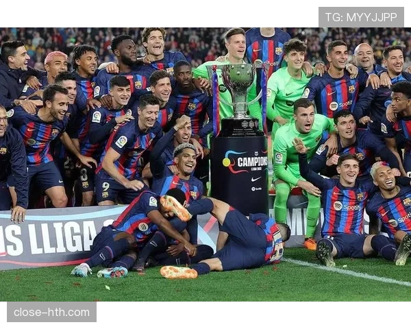 巴萨控不住比赛了，表面传控如常，实则结构早已失衡